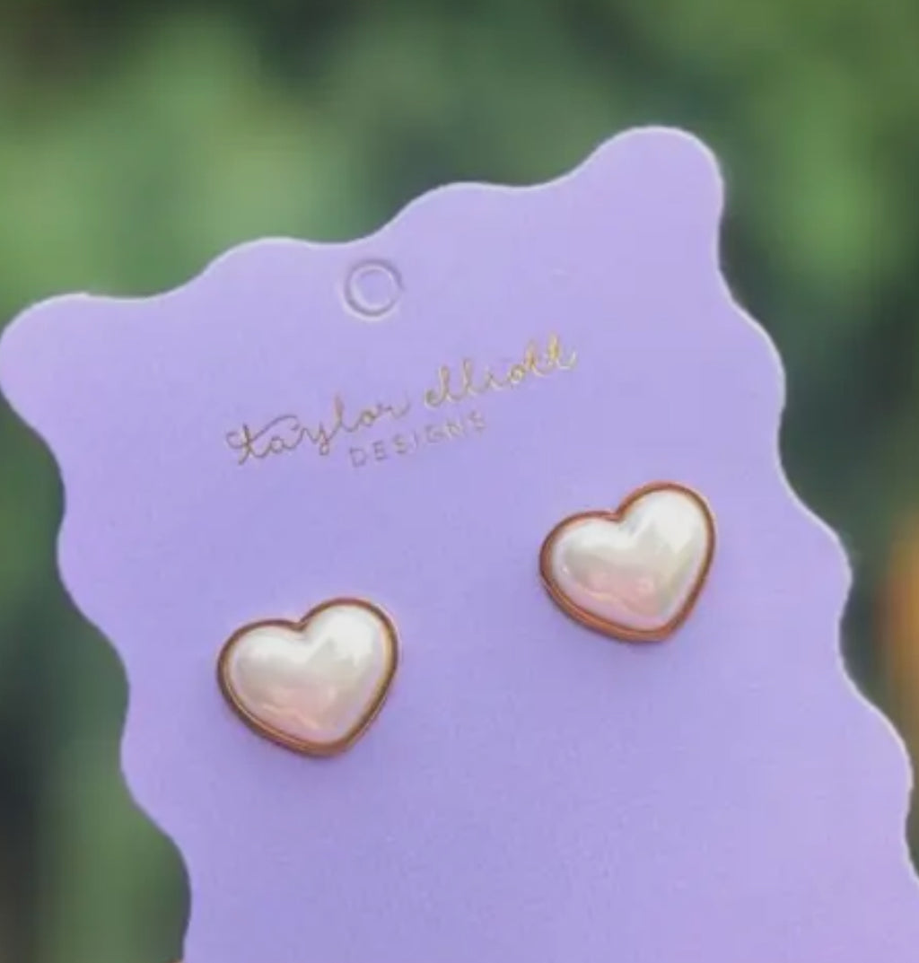 Meredith Pearl Stud earrings