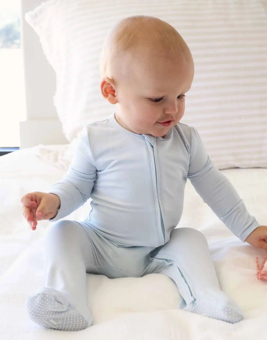 Baby Blue Bamboo Zipper Footie