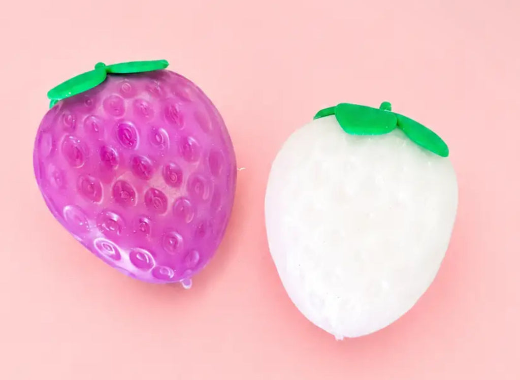 Color Change Strawberry squishy