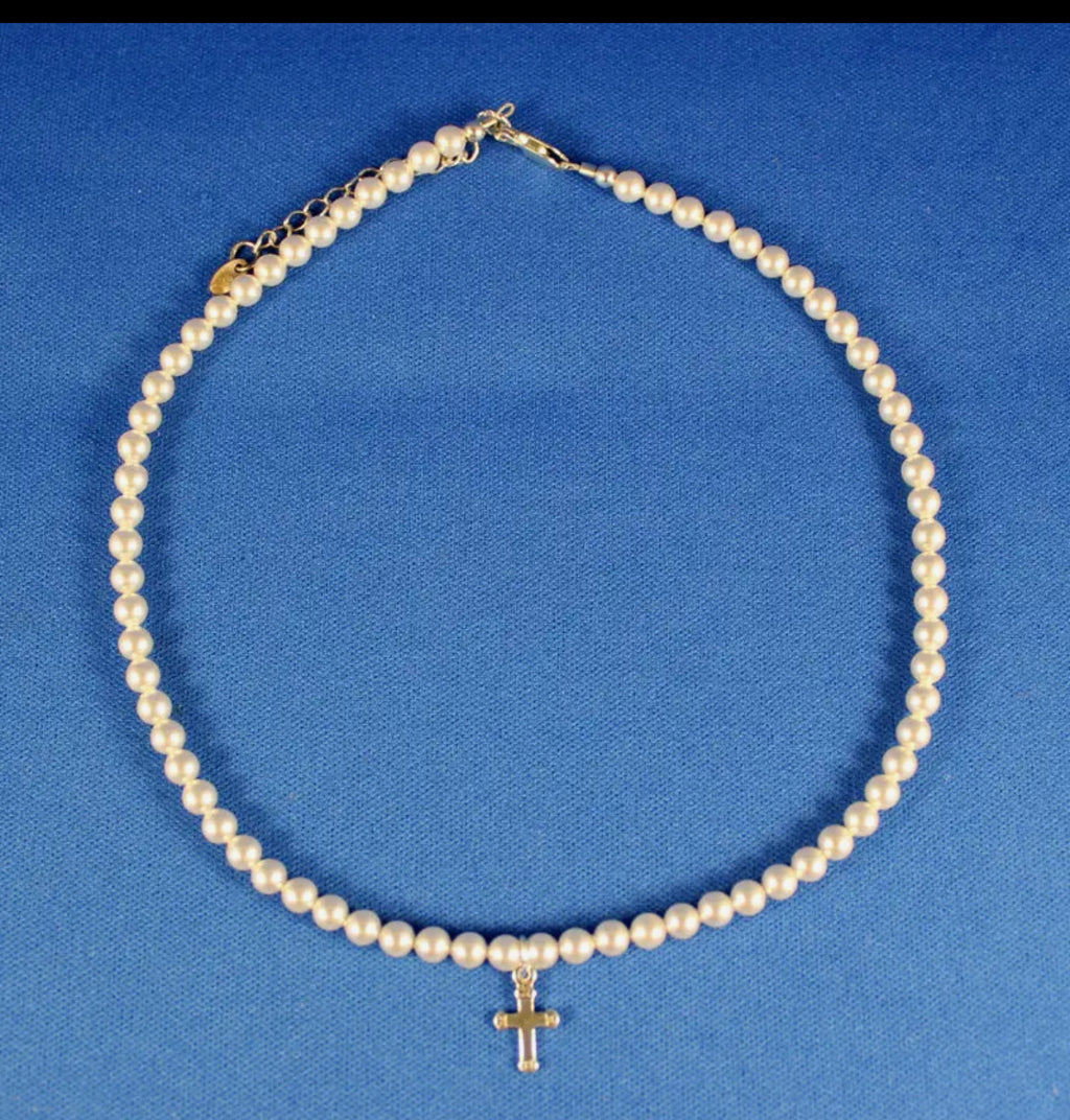 Pearl Necklace with Sterling Silver cross