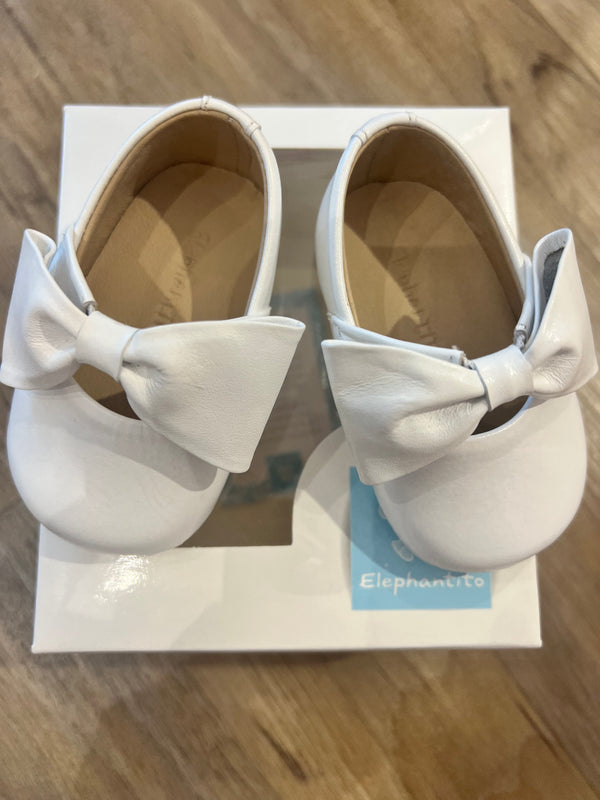 Baby ballerina white bow shoe