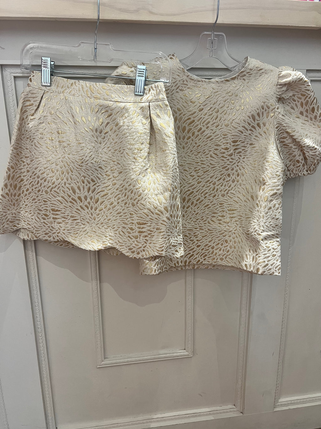 Tillie Top and Seabrook Scalloped Skirt-Golden Isle
