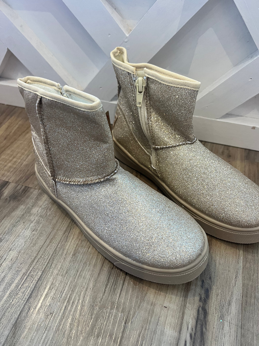 Frost Boot-Gold Glitter