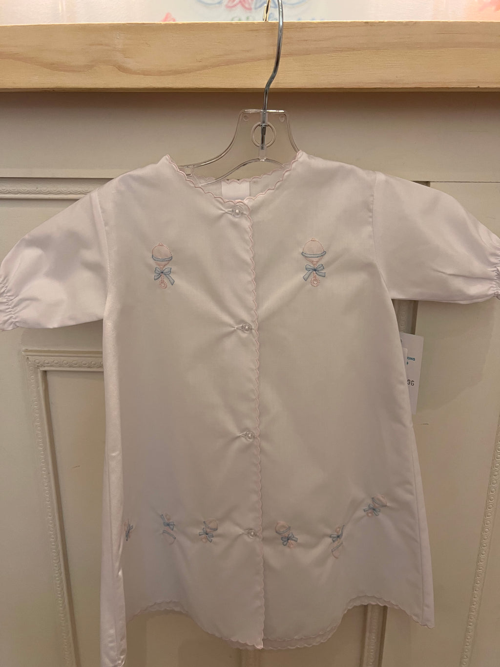 WHITE/PINK DAYGOWN WITH EMBROIDERED RATTLE